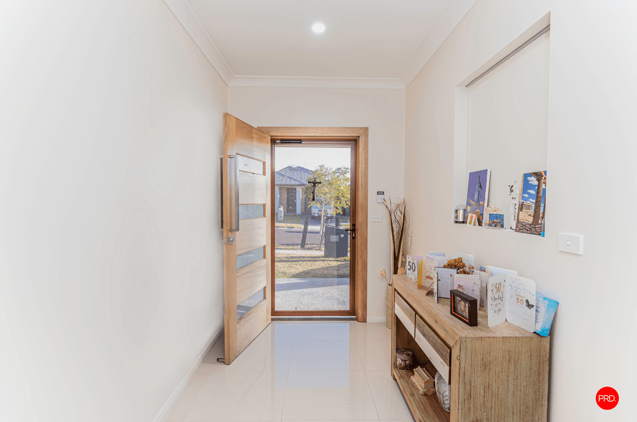 23 Waxflower Street, DENHAM COURT, NSW 2565