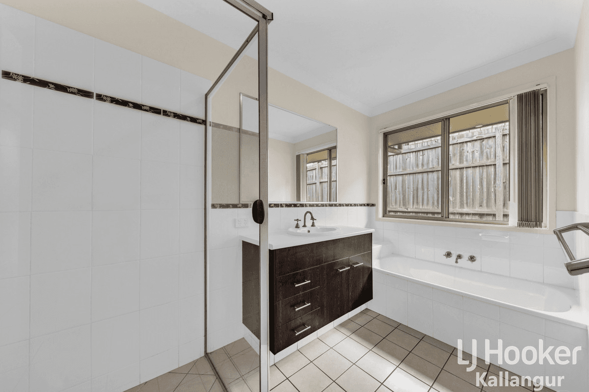 158 Duffield Road, KALLANGUR, QLD 4503