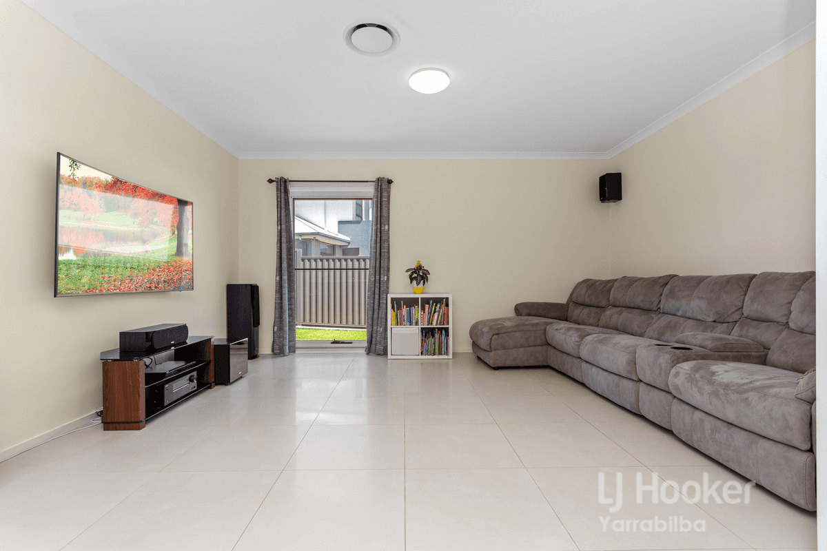 78 Towns Avenue, LOGAN VILLAGE, QLD 4207