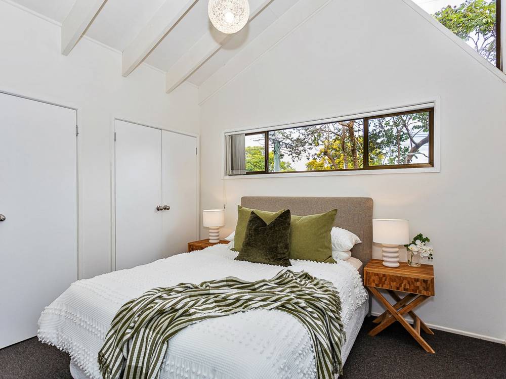 12 Equinox Court, MUDGEERABA, QLD 4213