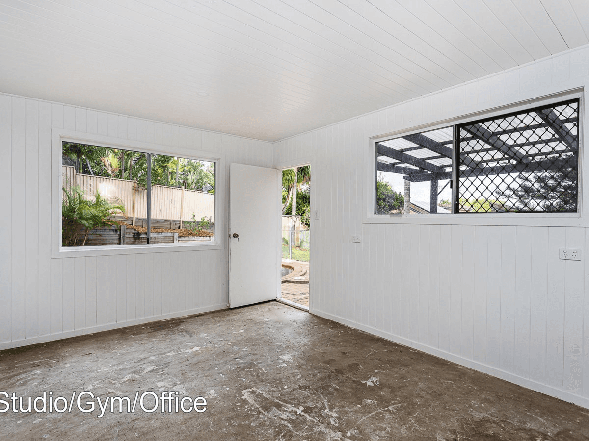 12 Equinox Court, MUDGEERABA, QLD 4213