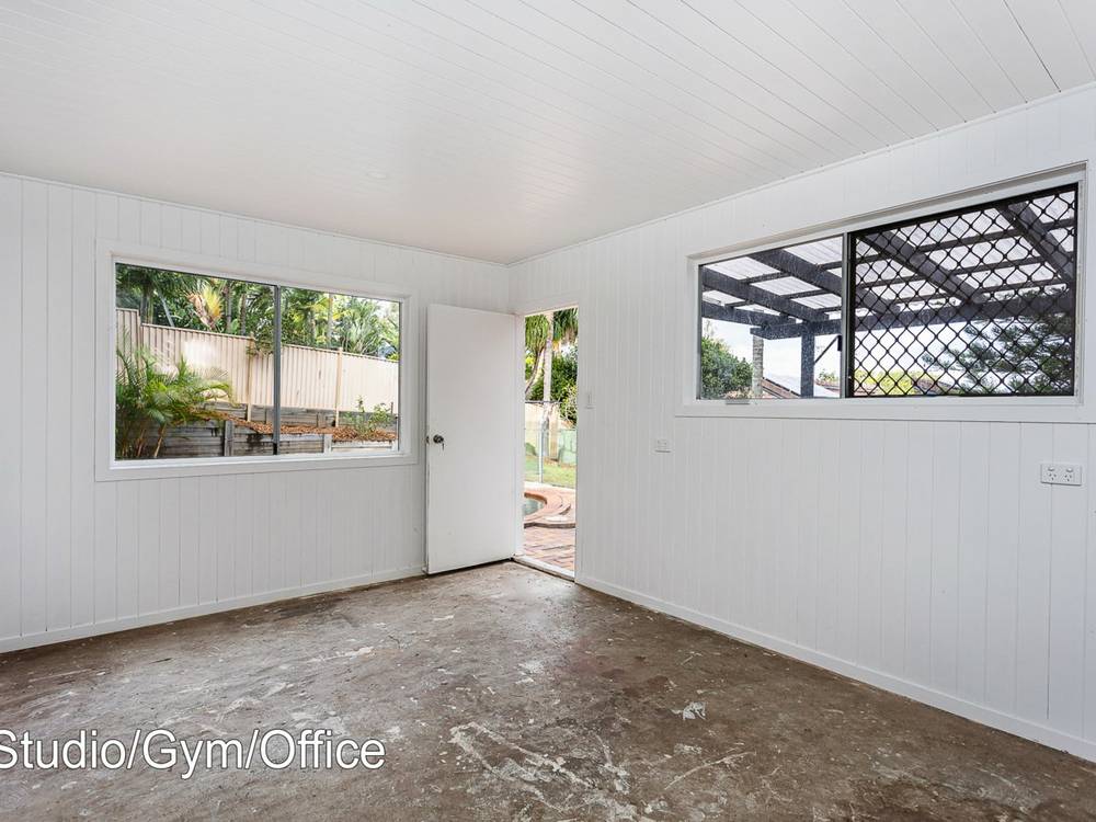12 Equinox Court, MUDGEERABA, QLD 4213