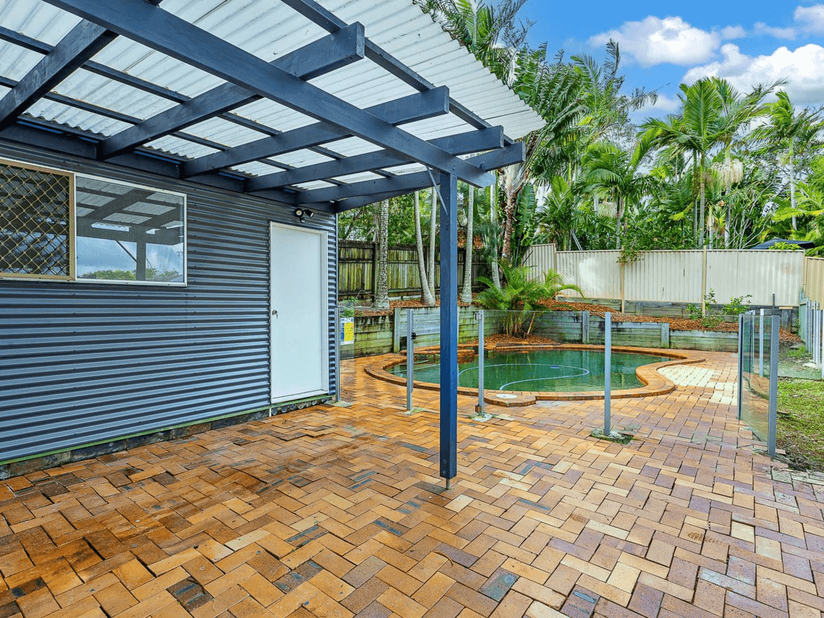 12 Equinox Court, MUDGEERABA, QLD 4213