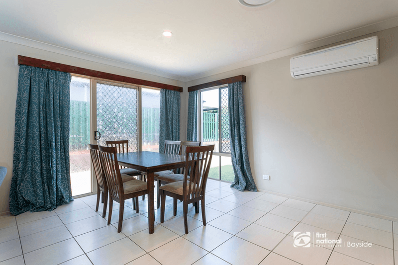 4 Teal Close, REDLAND BAY, QLD 4165