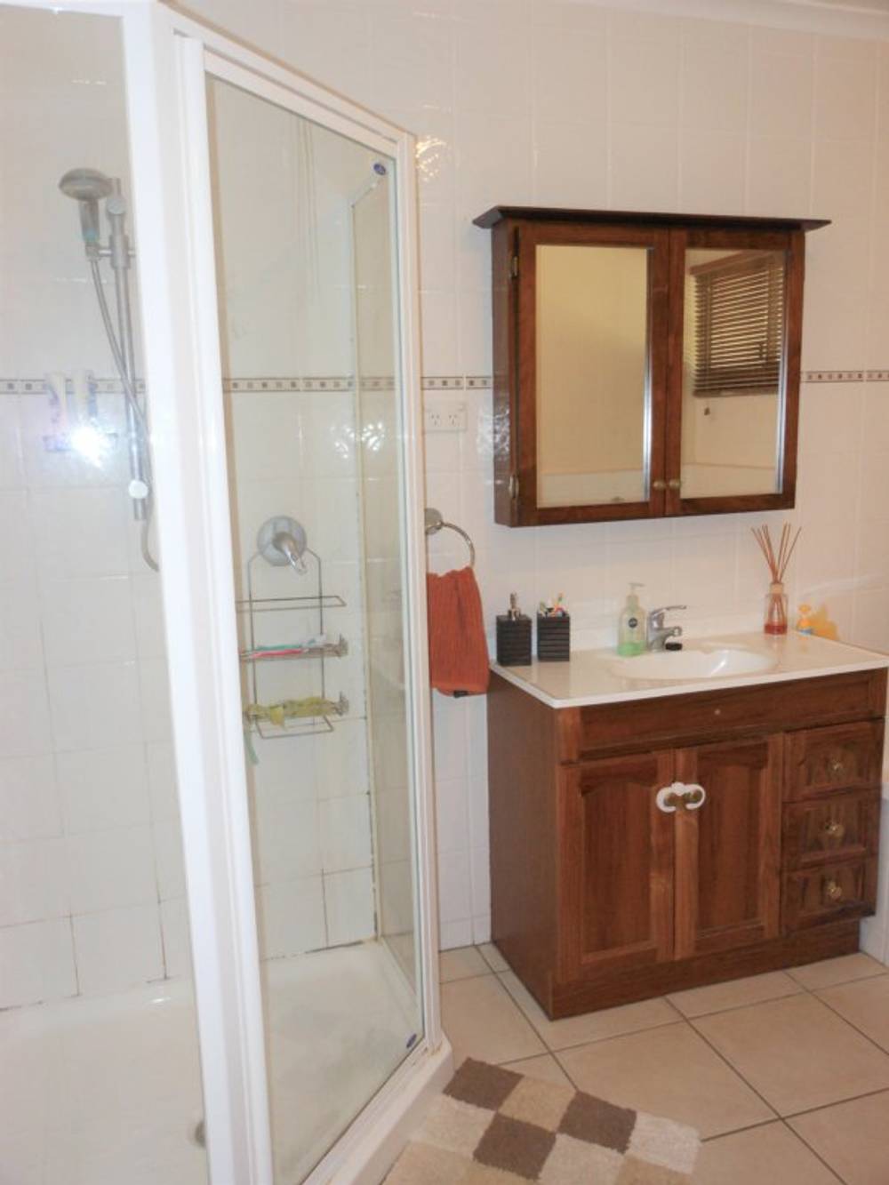 3 Collins Street, CLERMONT, QLD 4721