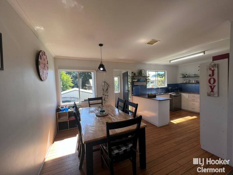 14 Douglass Street, CLERMONT, QLD 4721