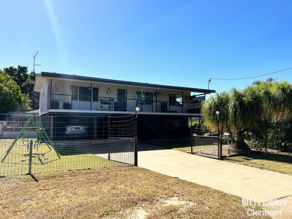 14 Douglass Street, CLERMONT, QLD 4721