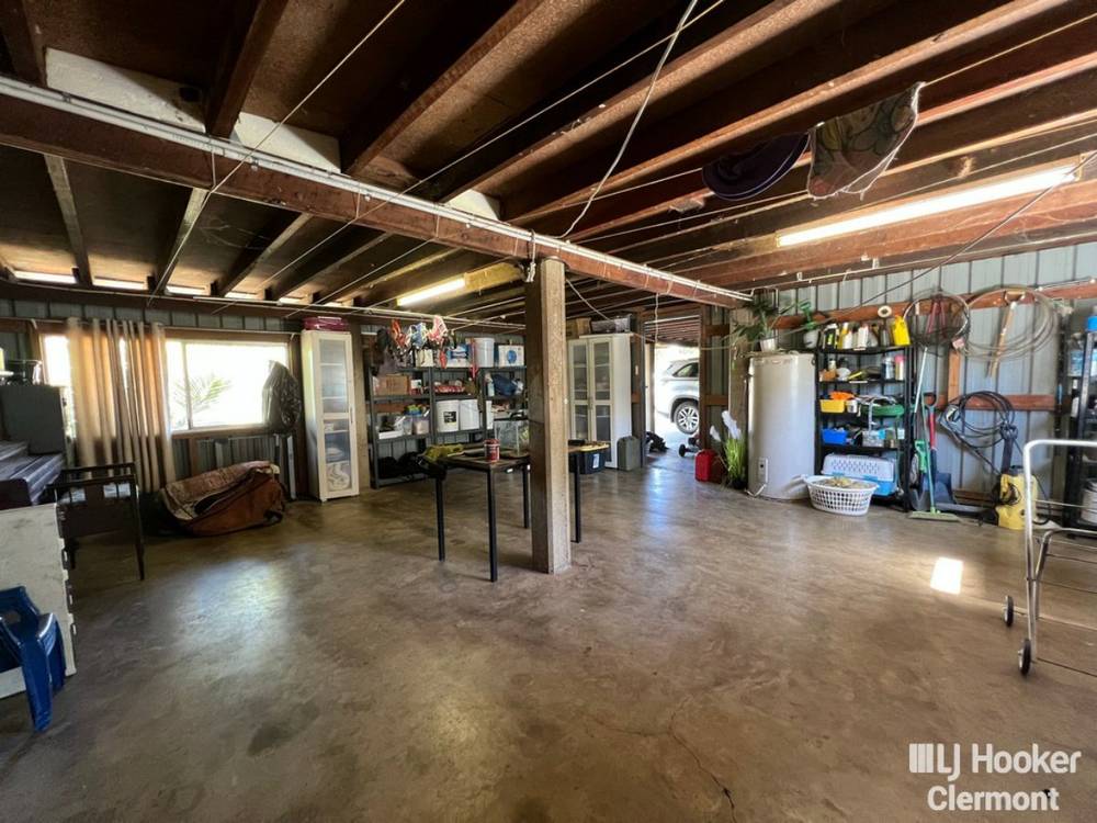 14 Douglass Street, CLERMONT, QLD 4721