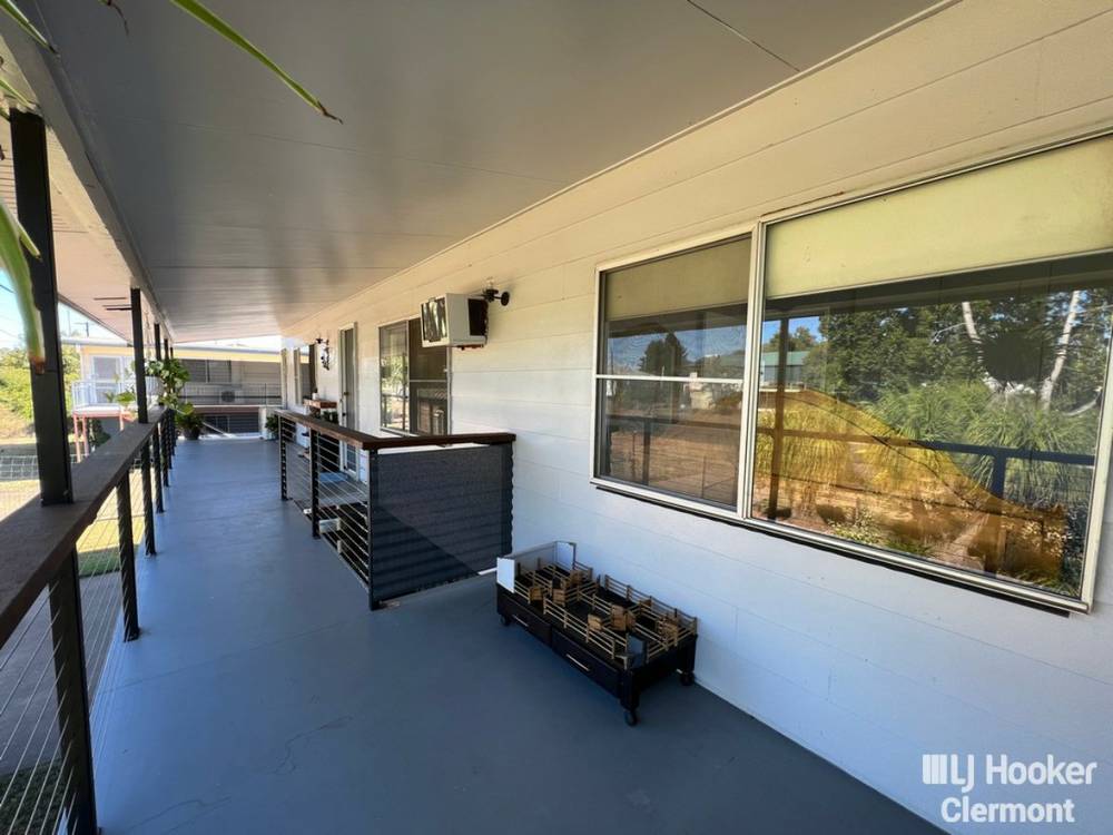 14 Douglass Street, CLERMONT, QLD 4721