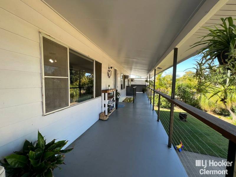 14 Douglass Street, CLERMONT, QLD 4721