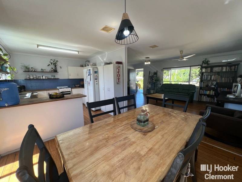 14 Douglass Street, CLERMONT, QLD 4721