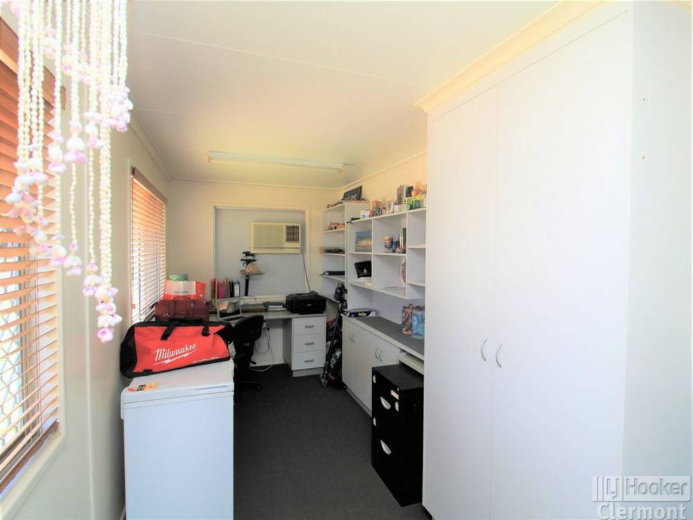 18 Box Street, CLERMONT, QLD 4721