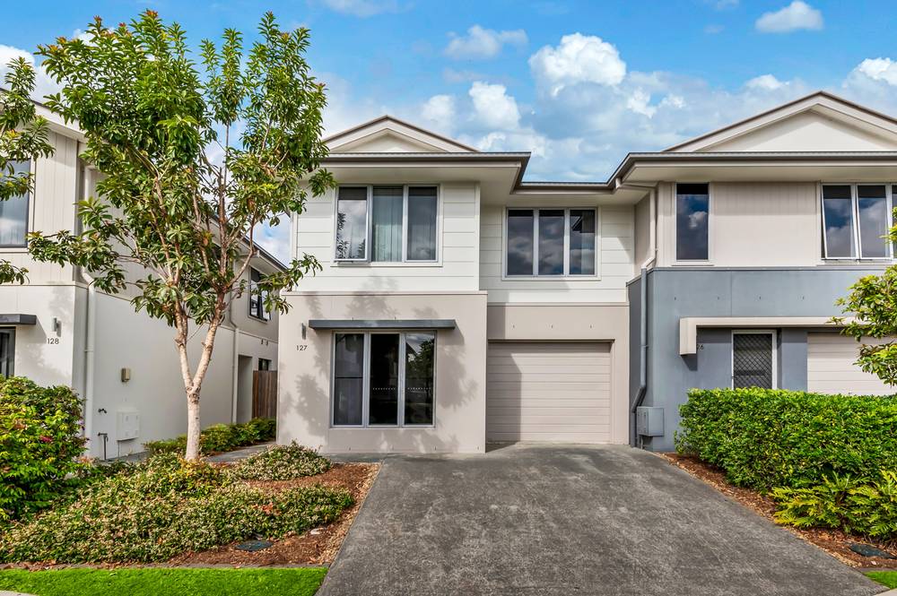 127/370 Gainsborough Drive, PIMPAMA, QLD 4209