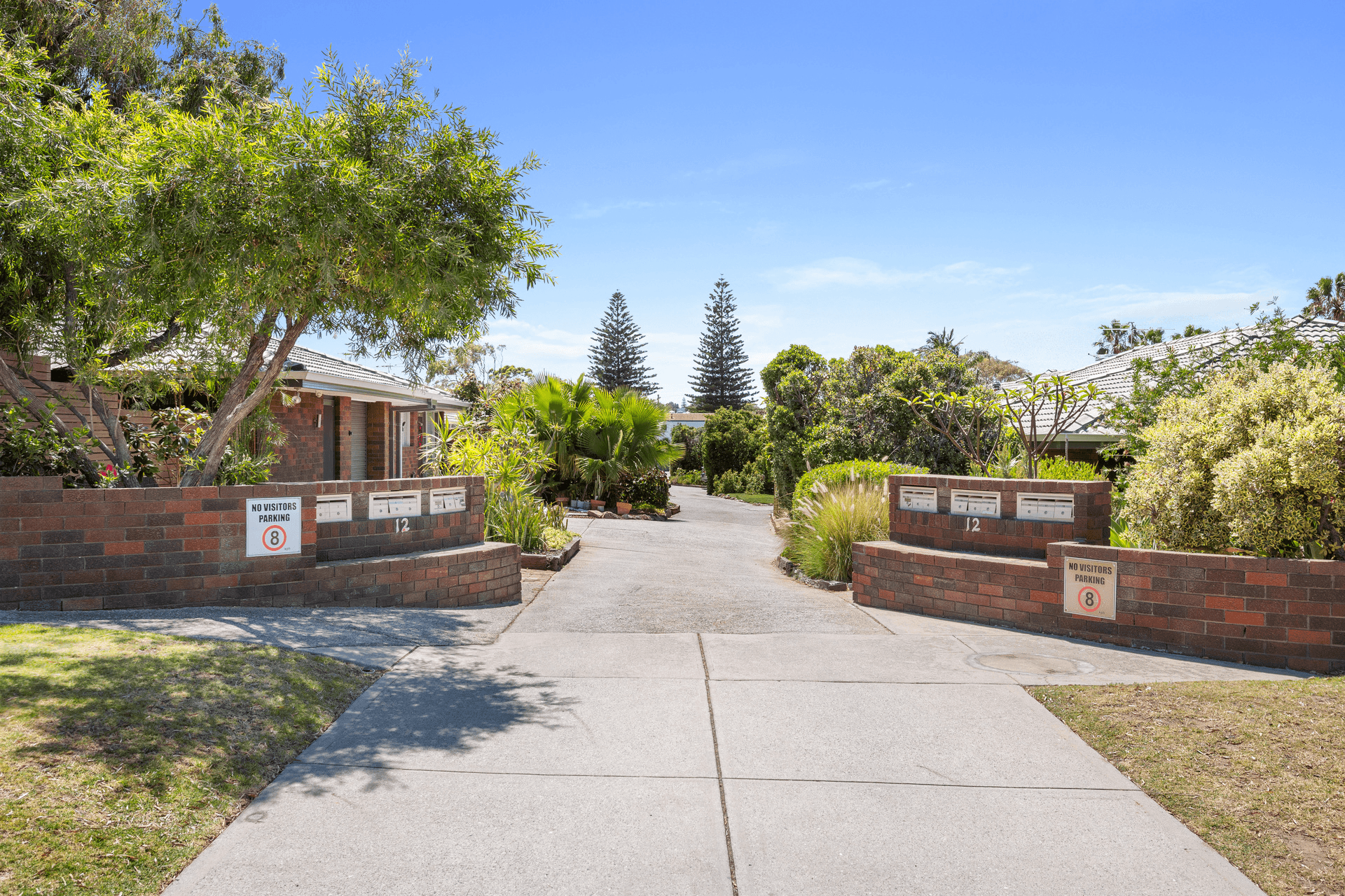 8/12 Hastings Street, Scarborough, WA 6019