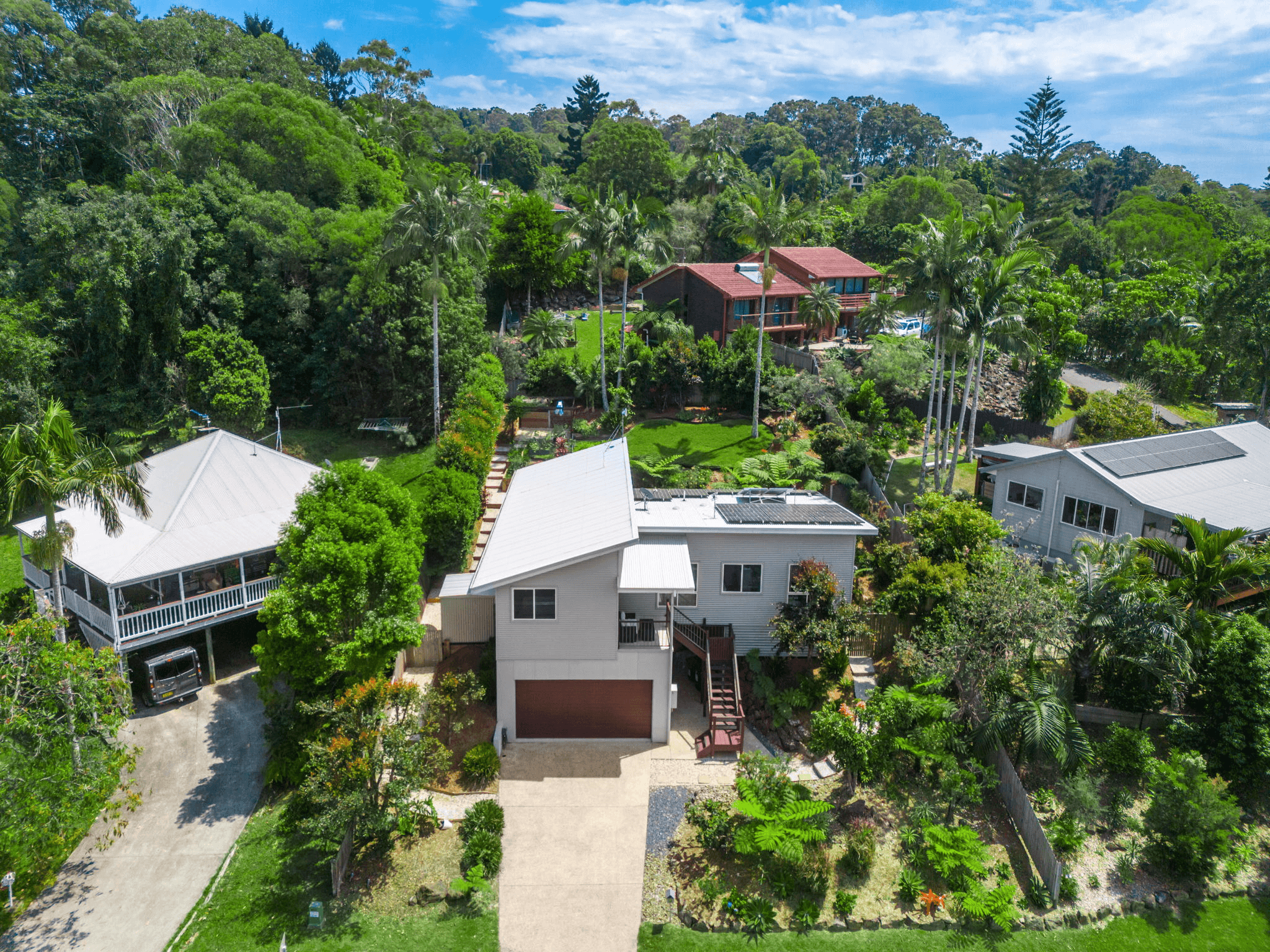 27A Rajah Road, OCEAN SHORES, NSW 2483