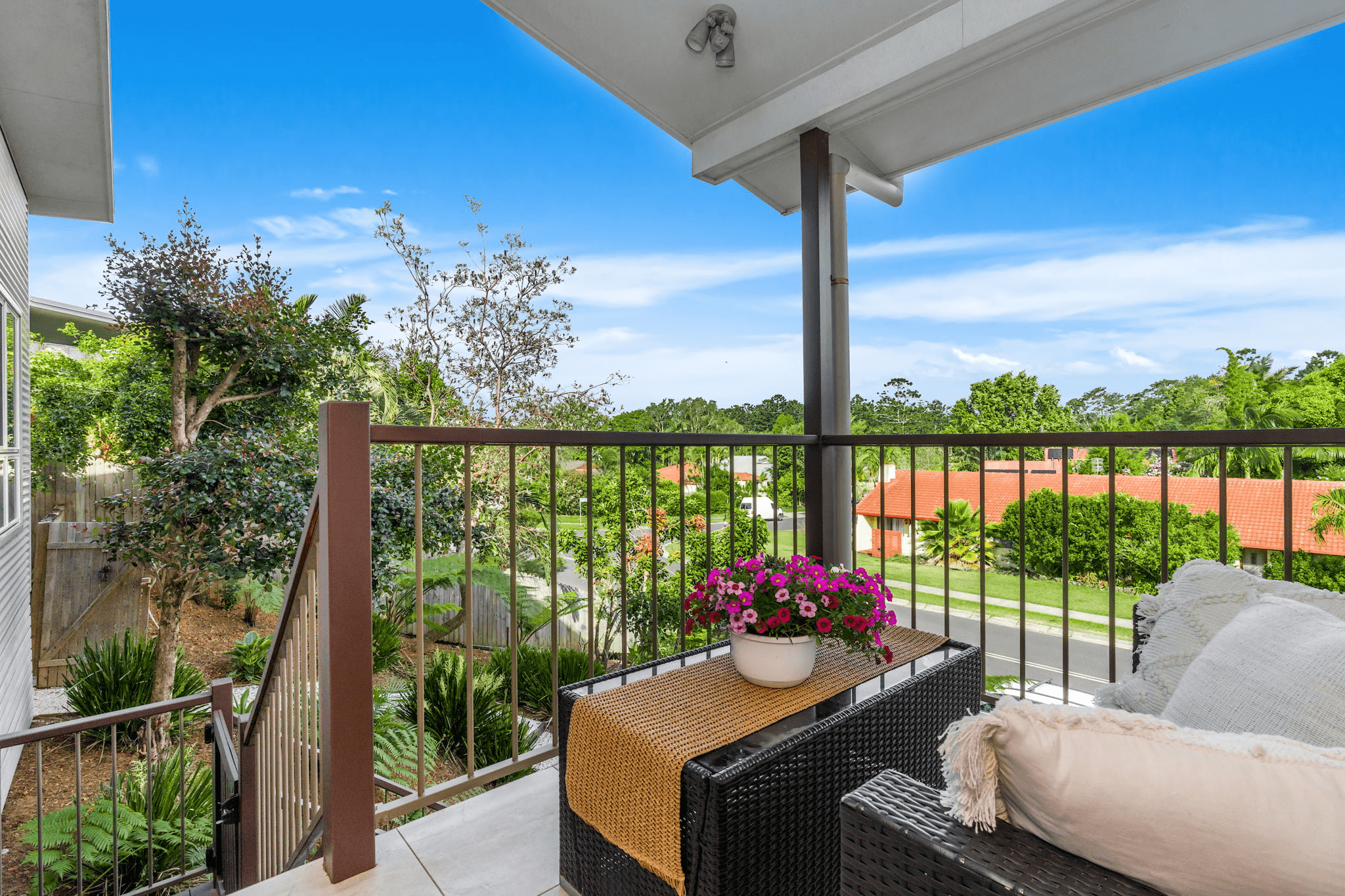 27A Rajah Road, OCEAN SHORES, NSW 2483