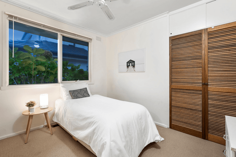 21 Willow Avenue, GLEN WAVERLEY, VIC 3150