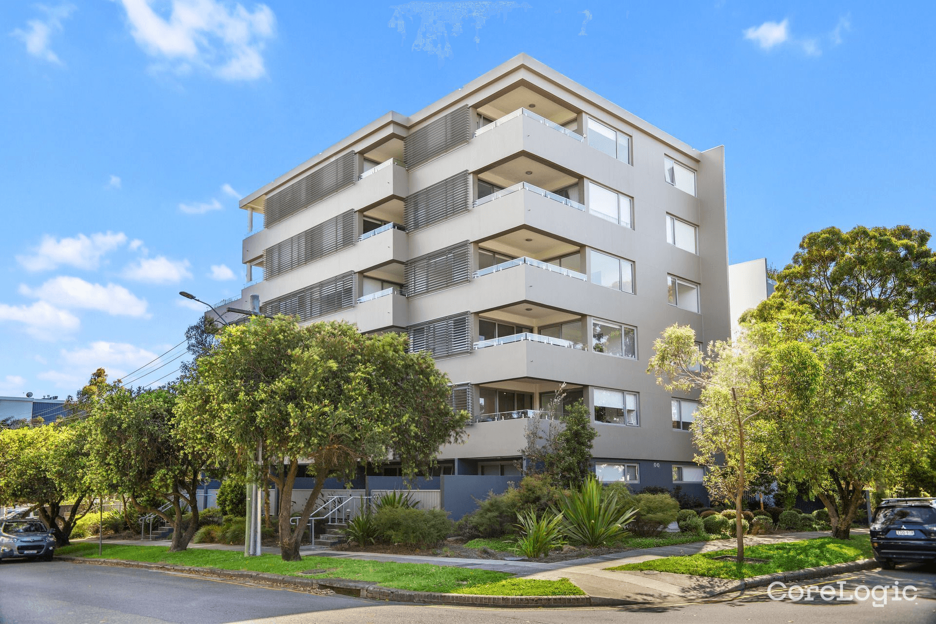 202/9 Moore Street, Sutherland, NSW 2232