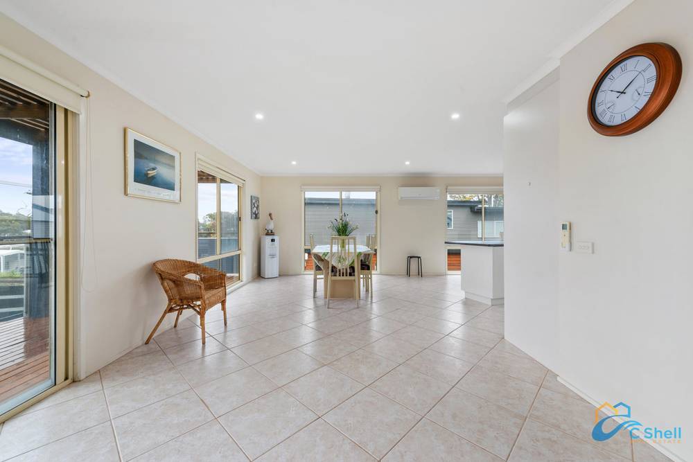 4 Toorak Avenue, Loch Sport, VIC 3851