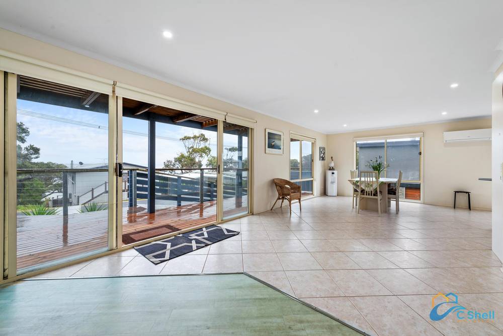 4 Toorak Avenue, Loch Sport, VIC 3851