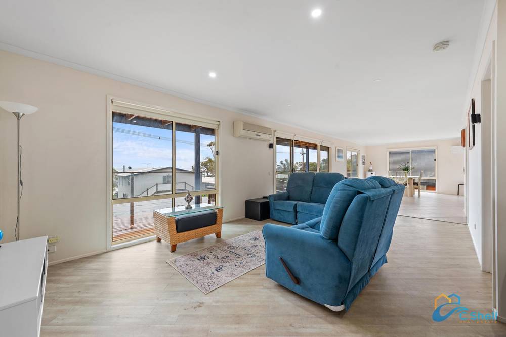 4 Toorak Avenue, Loch Sport, VIC 3851