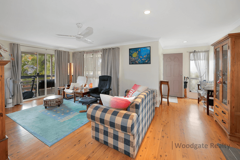 24 Lorikeet Ave, Woodgate, QLD 4660