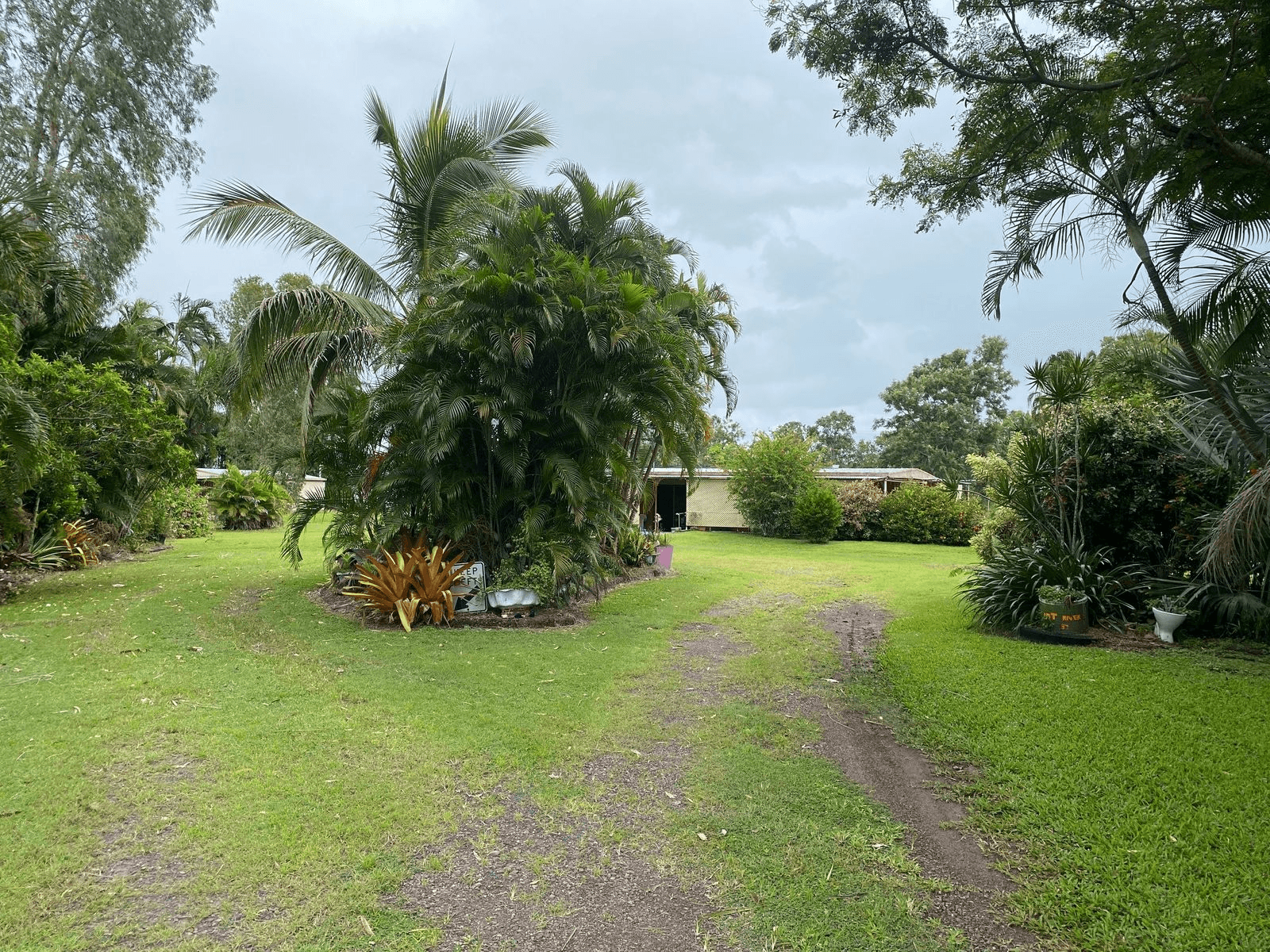 32 Chelona Park Drive, SARINA, QLD 4737