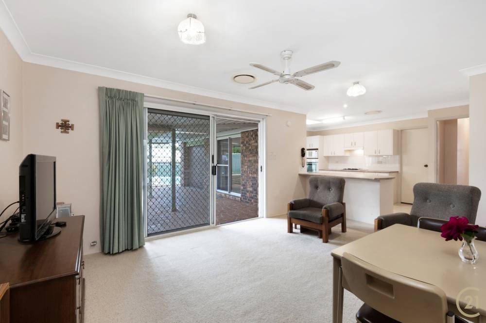 27 Greenlee Street, Green Point, NSW 2251