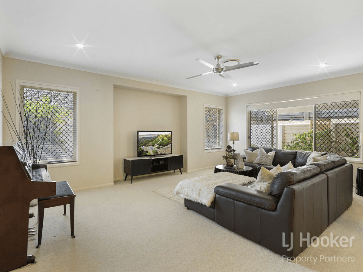 20 Joan Court, CALAMVALE, QLD 4116