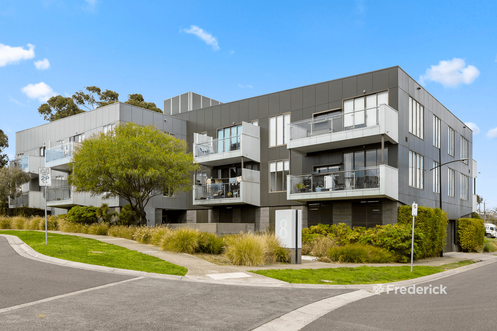 106/8 Yarra Bing Crescent, Burwood, VIC 3125