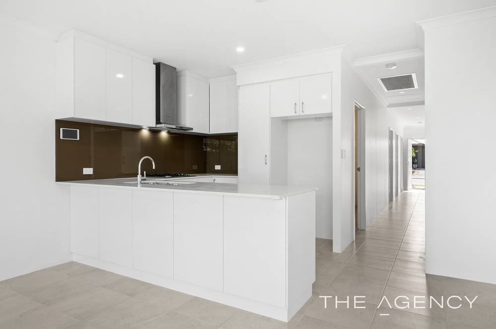 35 Citrine Street, Treeby, WA 6164