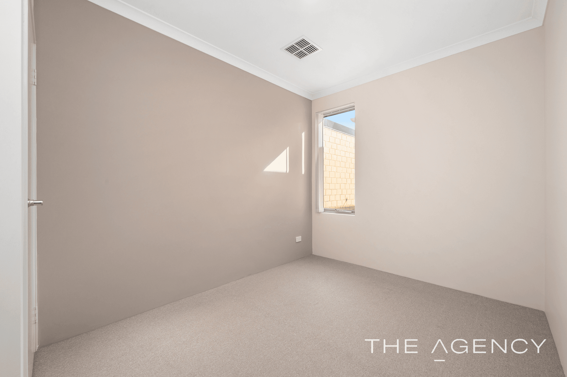 35 Citrine Street, Treeby, WA 6164