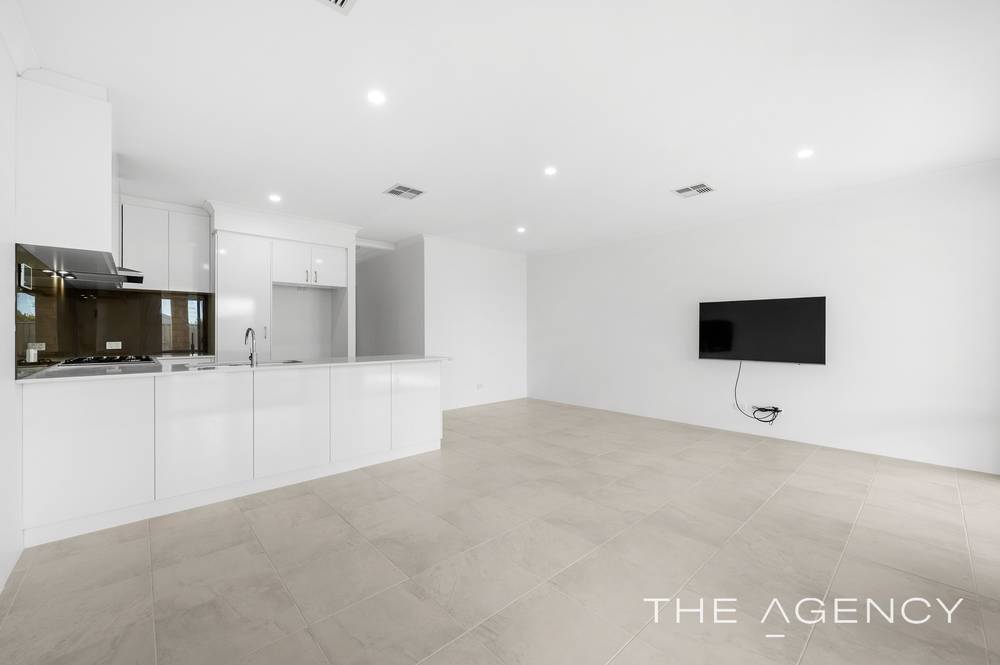 35 Citrine Street, Treeby, WA 6164