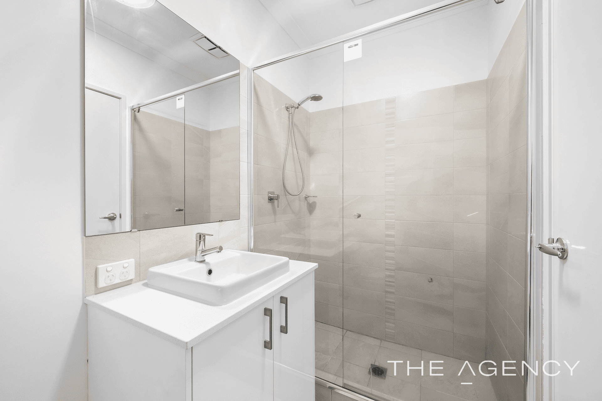 35 Citrine Street, Treeby, WA 6164