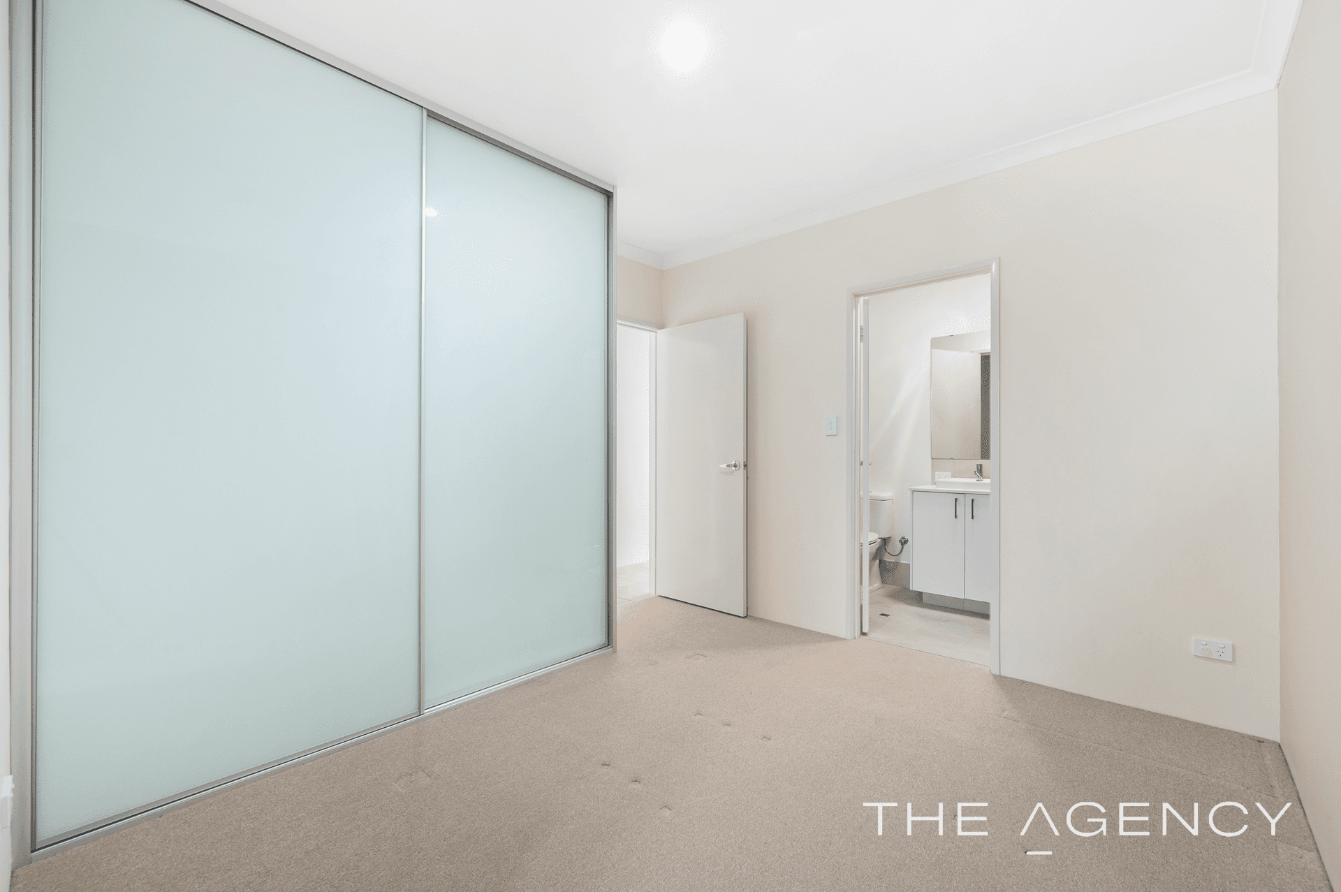 35 Citrine Street, Treeby, WA 6164