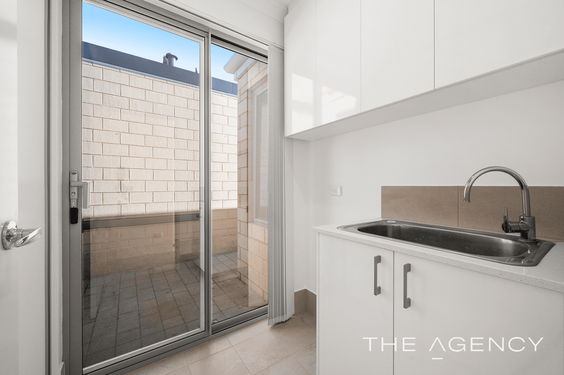 35 Citrine Street, Treeby, WA 6164