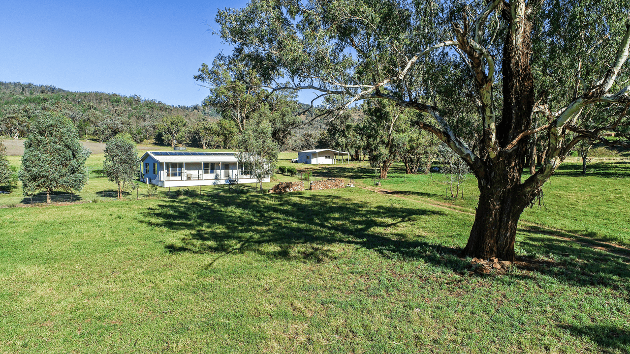 815 Mountain Valley Road, NEUREA, NSW 2820