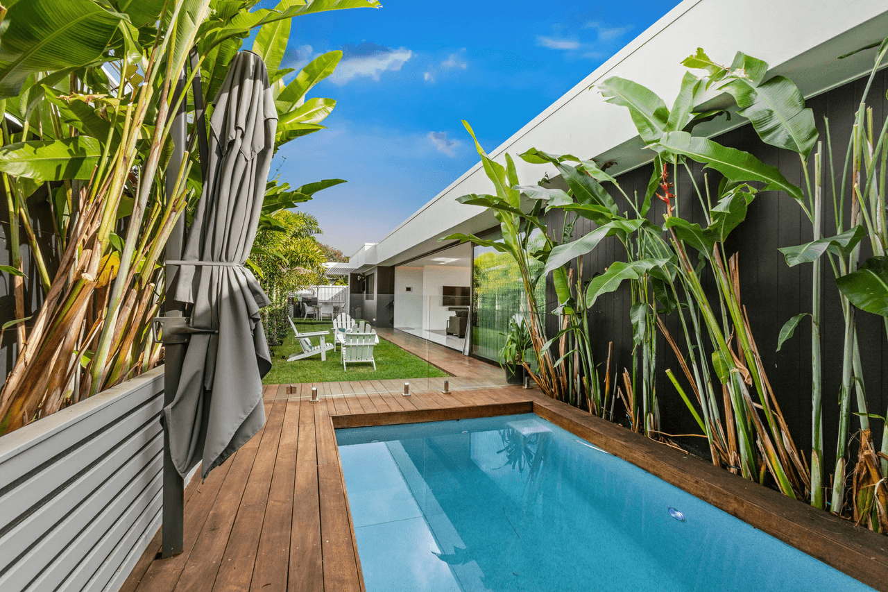 3 Lambent Avenue, CASUARINA, NSW 2487