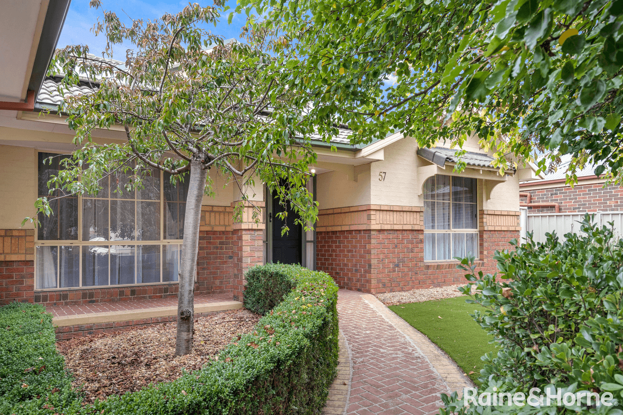 57 Creekwood Drive, CRAIGIEBURN, VIC 3064