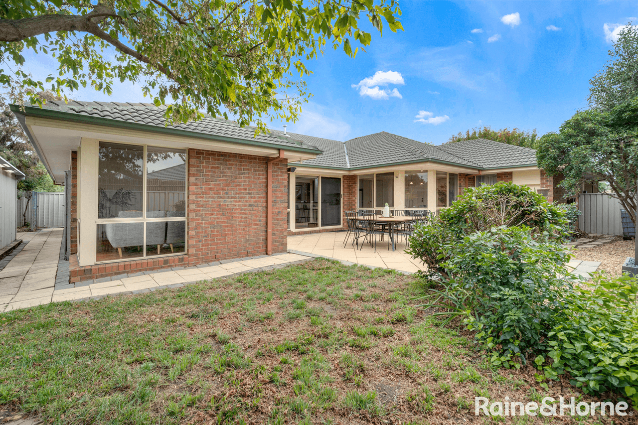 57 Creekwood Drive, CRAIGIEBURN, VIC 3064