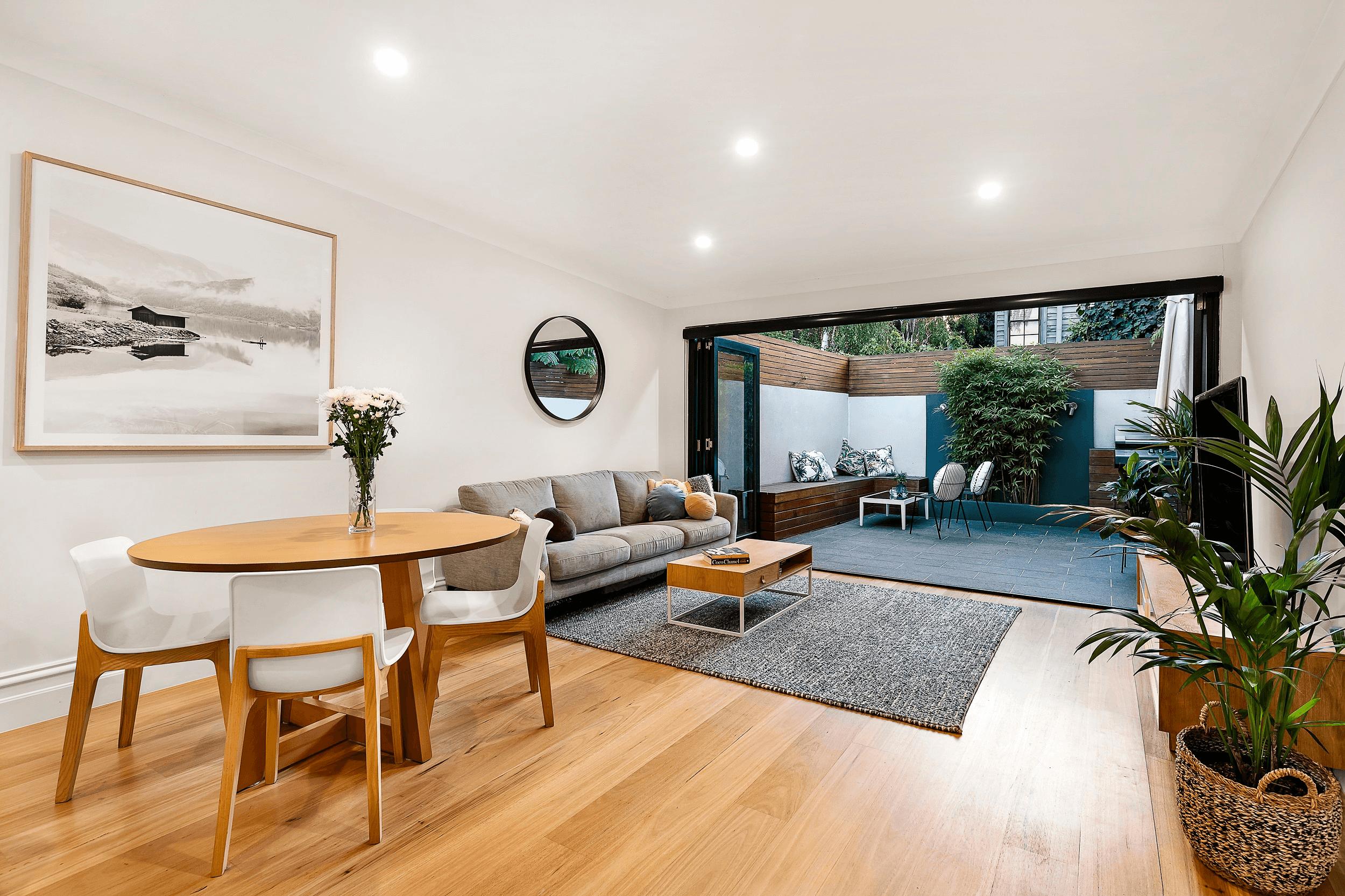 6 Napier Place, South Melbourne, VIC 3205