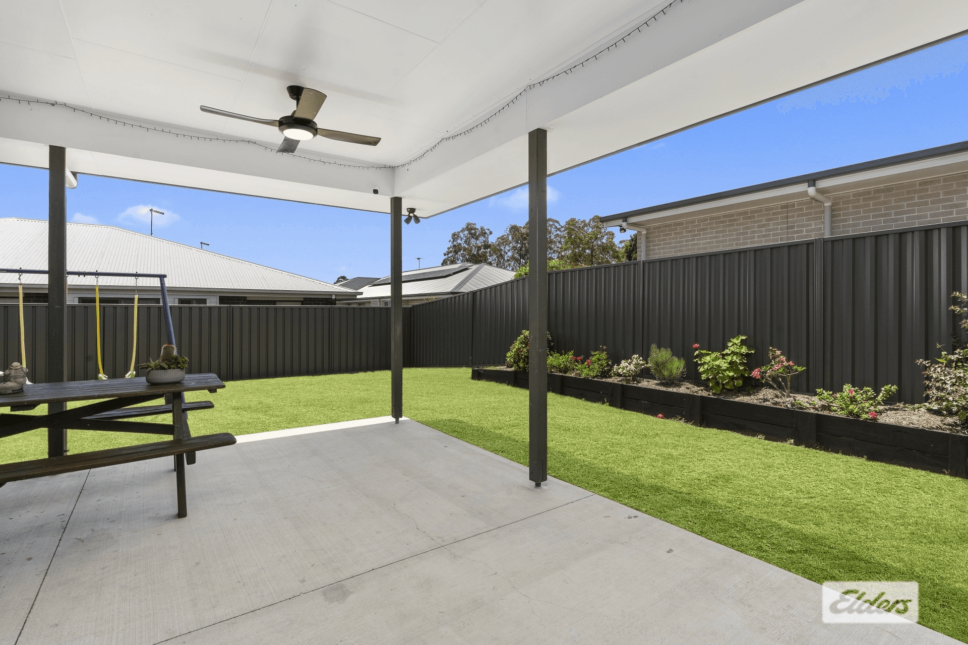 91 Windsor Street, Woodford, QLD 4514