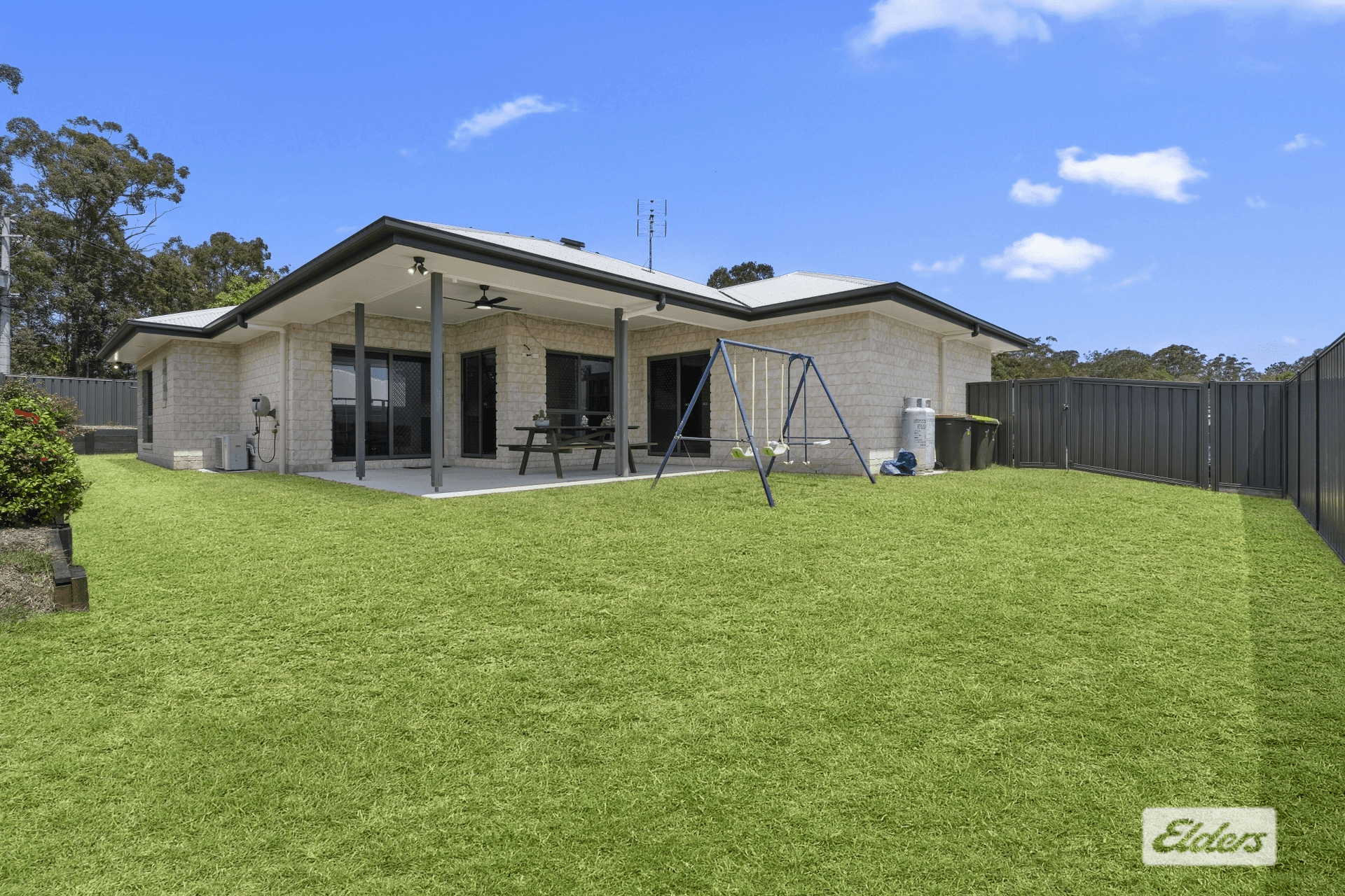 91 Windsor Street, Woodford, QLD 4514