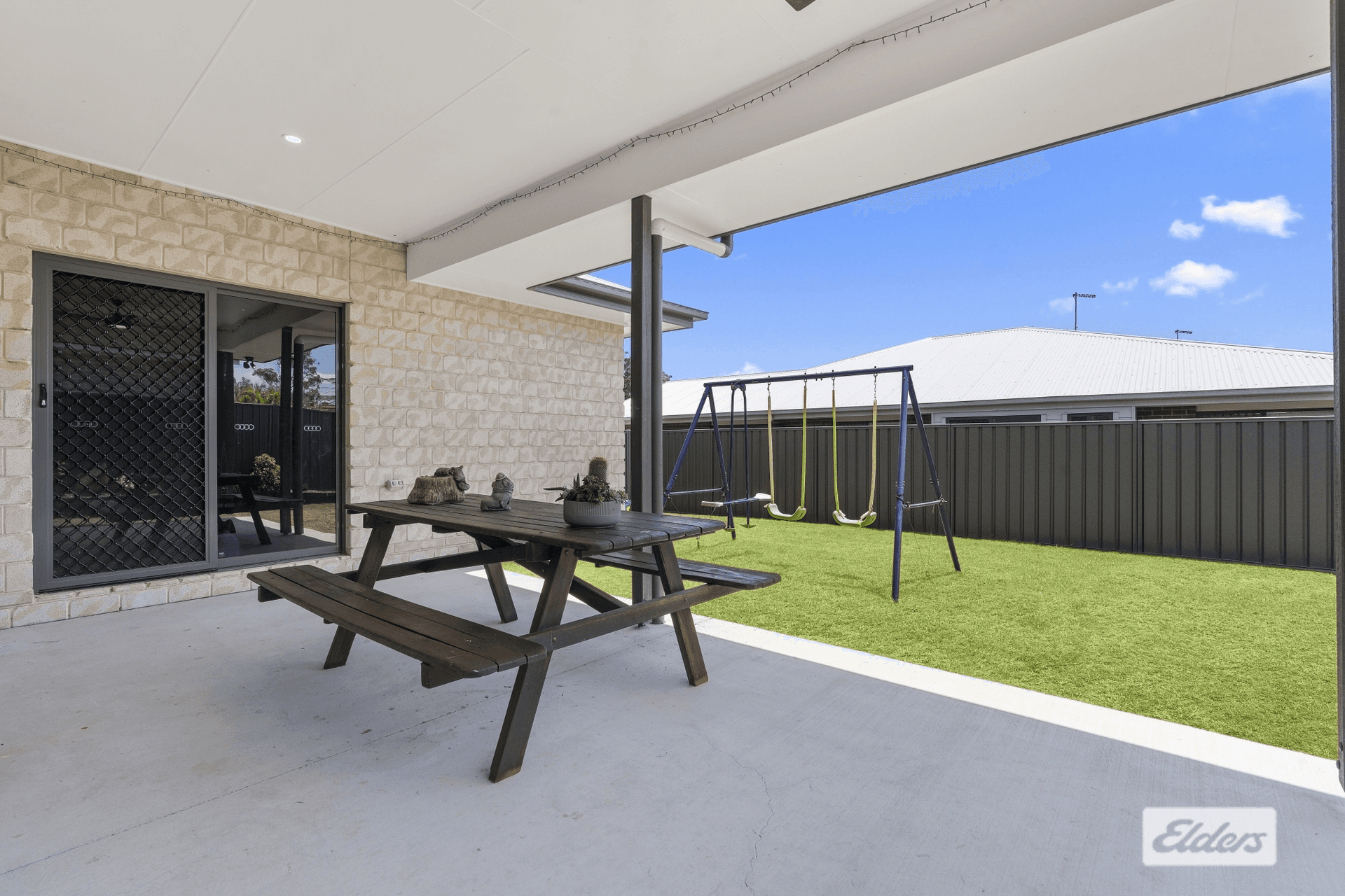 91 Windsor Street, Woodford, QLD 4514