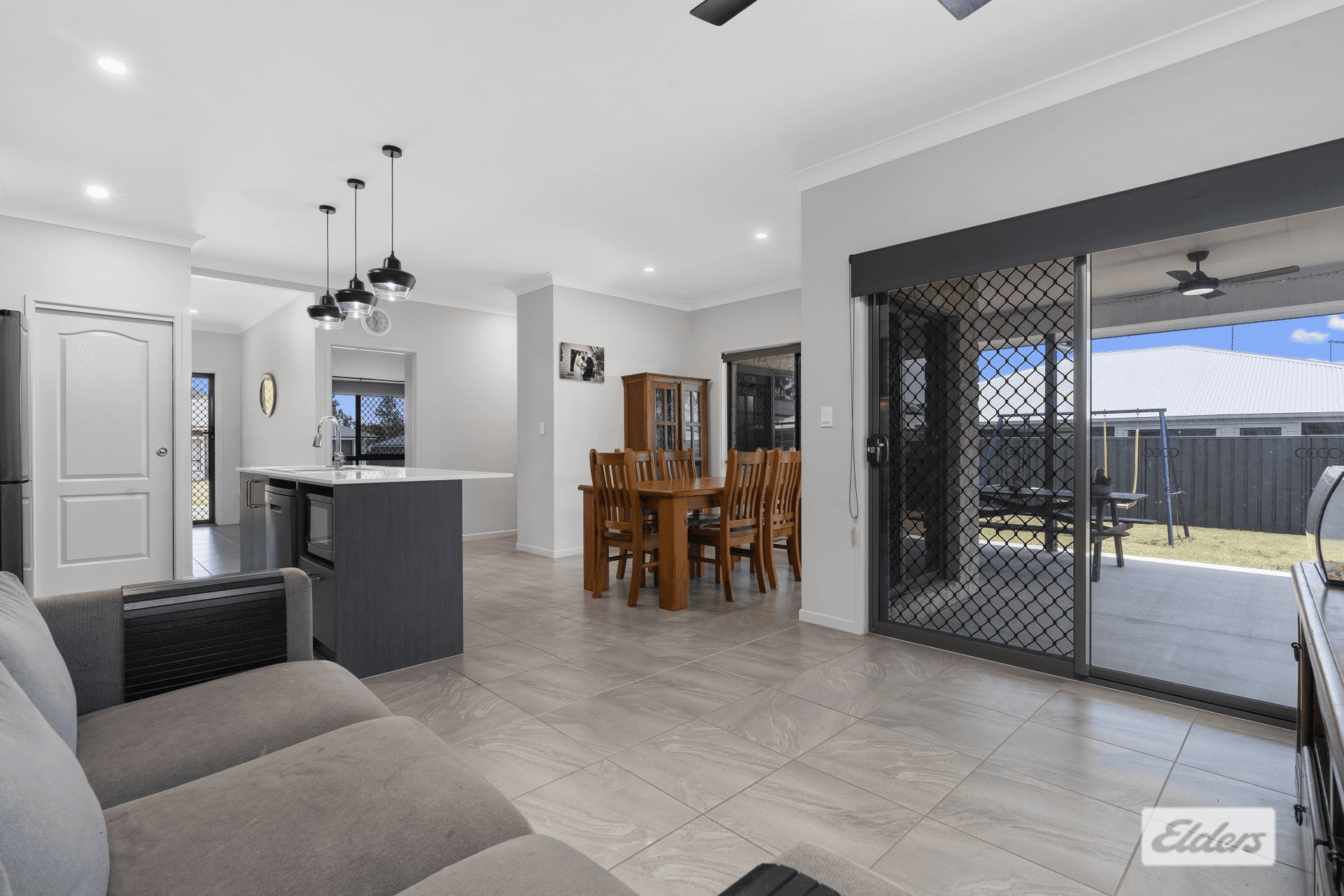 91 Windsor Street, Woodford, QLD 4514