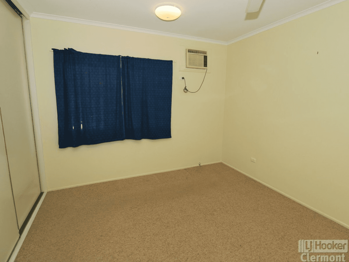 22 Collins Street, CLERMONT, QLD 4721