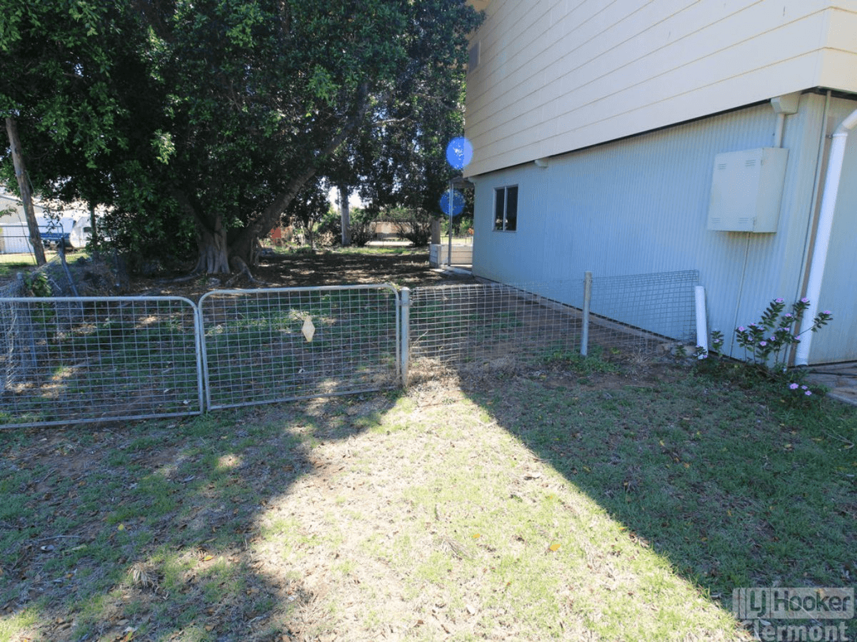 22 Collins Street, CLERMONT, QLD 4721