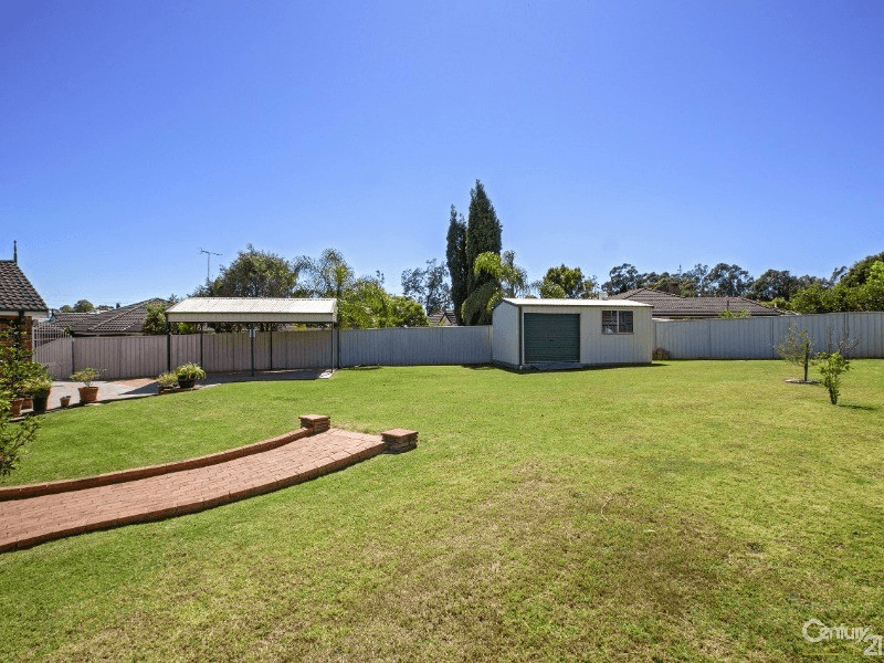 11 Wallaby Close, Bossley Park, NSW 2176