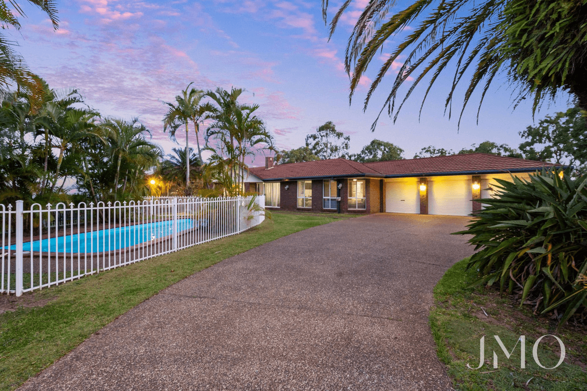 11 Kirk Outlook, Ormeau, QLD 4208