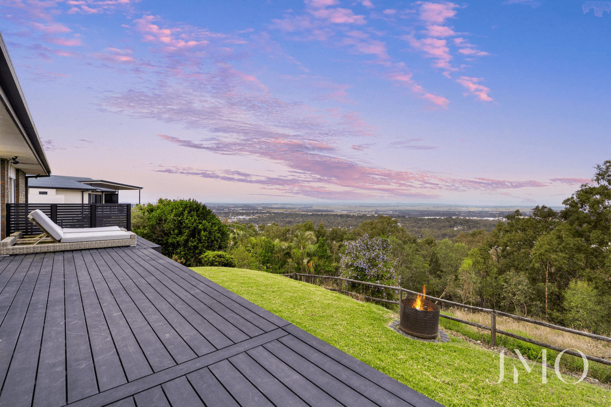 11 Kirk Outlook, Ormeau, QLD 4208